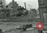 Standbild französischen 2nd Armored Division Sées, Frankreich, 1944, aus Sekunde 7 historischem Filmmaterial Videoclip 65675021855