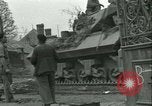 Standbild französischen 2nd Armored Division Sées, Frankreich, 1944, aus Sekunde 19 historischem Filmmaterial Videoclip 65675021855