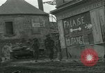 Standbild französischen 2nd Armored Division Sées, Frankreich, 1944, aus Sekunde 47 historischem Filmmaterial Videoclip 65675021855