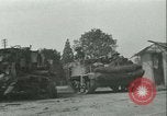 Standbild französischen 2nd Armored Division Alencon Frankreich, 1944, aus Sekunde 11 historischem Filmmaterial Videoclip 65675021856