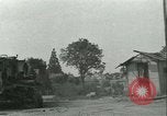 Standbild französischen 2nd Armored Division Alencon Frankreich, 1944, aus Sekunde 17 historischem Filmmaterial Videoclip 65675021856