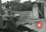 Standbild französischen 2nd Armored Division Alencon Frankreich, 1944, aus Sekunde 27 historischem Filmmaterial Videoclip 65675021856