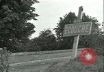 Standbild französischen 2nd Armored Division Alencon Frankreich, 1944, aus Sekunde 37 historischem Filmmaterial Videoclip 65675021856