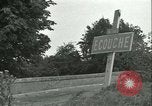 Standbild französischen 2nd Armored Division Alencon Frankreich, 1944, aus Sekunde 38 historischem Filmmaterial Videoclip 65675021856