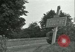 Standbild französischen 2nd Armored Division Alencon Frankreich, 1944, aus Sekunde 43 historischem Filmmaterial Videoclip 65675021856