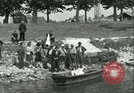 Standbild Fähren Frankreich, 1944, aus Sekunde 24 historischem Filmmaterial Videoclip 65675021857