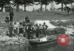 Standbild Fähren Frankreich, 1944, aus Sekunde 27 historischem Filmmaterial Videoclip 65675021857