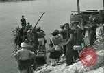 Standbild Fähren Frankreich, 1944, aus Sekunde 39 historischem Filmmaterial Videoclip 65675021857
