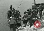 Standbild Fähren Frankreich, 1944, aus Sekunde 41 historischem Filmmaterial Videoclip 65675021857