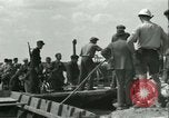 Standbild Fähren Frankreich, 1944, aus Sekunde 46 historischem Filmmaterial Videoclip 65675021857