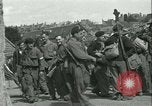 Immagine di Resistenza francese Chateaudun Francia, 1944, secondo 43 filmato di repertorio 65675021859