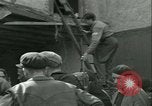 Standbild französischen Widerstand Chateaudun Frankreich, 1944, aus Sekunde 31 historischem Filmmaterial Videoclip 65675021860