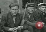 Standbild französischen Widerstand Chateaudun Frankreich, 1944, aus Sekunde 14 historischem Filmmaterial Videoclip 65675021861
