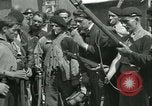 Standbild französischen Widerstand Chateaudun Frankreich, 1944, aus Sekunde 28 historischem Filmmaterial Videoclip 65675021861