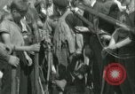 Standbild französischen Widerstand Chateaudun Frankreich, 1944, aus Sekunde 37 historischem Filmmaterial Videoclip 65675021861