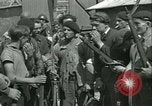 Standbild französischen Widerstand Chateaudun Frankreich, 1944, aus Sekunde 39 historischem Filmmaterial Videoclip 65675021861