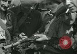 Standbild französischen Widerstand Chateaudun Frankreich, 1944, aus Sekunde 47 historischem Filmmaterial Videoclip 65675021861