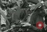 Standbild französischen Widerstand Chateaudun Frankreich, 1944, aus Sekunde 51 historischem Filmmaterial Videoclip 65675021861