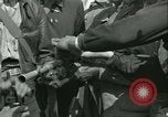 Standbild französischen Widerstand Chateaudun Frankreich, 1944, aus Sekunde 56 historischem Filmmaterial Videoclip 65675021861