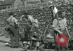 Standbild französischen Widerstand Chateaudun Frankreich, 1944, aus Sekunde 25 historischem Filmmaterial Videoclip 65675021862