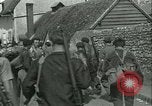 Standbild französischen Widerstand Chateaudun Frankreich, 1944, aus Sekunde 41 historischem Filmmaterial Videoclip 65675021862