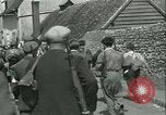 Standbild französischen Widerstand Chateaudun Frankreich, 1944, aus Sekunde 47 historischem Filmmaterial Videoclip 65675021862