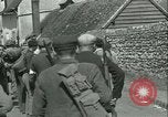 Standbild französischen Widerstand Chateaudun Frankreich, 1944, aus Sekunde 48 historischem Filmmaterial Videoclip 65675021862