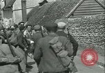 Standbild französischen Widerstand Chateaudun Frankreich, 1944, aus Sekunde 49 historischem Filmmaterial Videoclip 65675021862