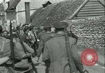 Standbild französischen Widerstand Chateaudun Frankreich, 1944, aus Sekunde 51 historischem Filmmaterial Videoclip 65675021862