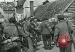 Standbild französischen Widerstand Chateaudun Frankreich, 1944, aus Sekunde 53 historischem Filmmaterial Videoclip 65675021862