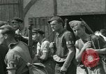 Standbild französischen Widerstand Chateaudun Frankreich, 1944, aus Sekunde 56 historischem Filmmaterial Videoclip 65675021862