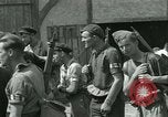 Standbild französischen Widerstand Chateaudun Frankreich, 1944, aus Sekunde 58 historischem Filmmaterial Videoclip 65675021862