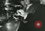 Standbild Paris Paris Frankreich, 1938, aus Sekunde 27 historischem Filmmaterial Videoclip 65675021863