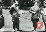Standbild Deutsche Besetzung von Paris und später die Befreiung von Verbündeten Paris Frankreich, 1944, aus Sekunde 11 historischem Filmmaterial Videoclip 65675021864