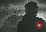 Standbild Deutsche Besetzung von Paris und später die Befreiung von Verbündeten Paris Frankreich, 1944, aus Sekunde 40 historischem Filmmaterial Videoclip 65675021864