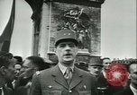 Standbild Befreiung von Paris Paris Frankreich, 1944, aus Sekunde 14 historischem Filmmaterial Videoclip 65675021865