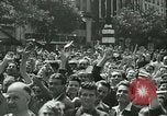 Standbild Befreiung von Paris Paris Frankreich, 1944, aus Sekunde 38 historischem Filmmaterial Videoclip 65675021865