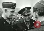 Standbild Befreiung von Paris Paris Frankreich, 1944, aus Sekunde 53 historischem Filmmaterial Videoclip 65675021865