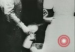 Immagine di Rifugiati francese Parigi Francia, 1942, secondo 34 filmato di repertorio 65675021868