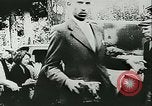 Immagine di Rifugiati francese Parigi Francia, 1942, secondo 56 filmato di repertorio 65675021868