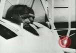 Immagine di Operazione di salvataggio Teatro europeo, 1942, secondo 16 filmato di repertorio 65675021869