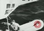Immagine di Operazione di salvataggio Teatro europeo, 1942, secondo 59 filmato di repertorio 65675021869