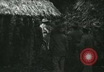 Standbild Office of Strategic Services Birma, 1943, aus Sekunde 27 historischem Filmmaterial Videoclip 65675021891