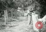 Standbild Office of Strategic Services Birma, 1943, aus Sekunde 45 historischem Filmmaterial Videoclip 65675021891