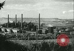 Standbild Stahlwerk Deutschland, 1940, aus Sekunde 10 historischem Filmmaterial Videoclip 65675021929