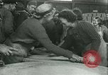 Standbild Nahrungsmittel Frankreich, 1940, aus Sekunde 26 historischem Filmmaterial Videoclip 65675021931