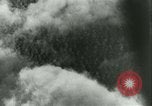 Standbild Deutsche er-111 Bomber blitz England England United Kingdom, 1940, aus Sekunde 22 historischem Filmmaterial Videoclip 65675021936