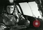 Standbild Deutsche er-111 Bomber blitz England England United Kingdom, 1940, aus Sekunde 38 historischem Filmmaterial Videoclip 65675021936