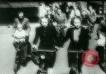 Standbild Vichy Frankreich Paris Frankreich, 1940, aus Sekunde 4 historischem Filmmaterial Videoclip 65675021938