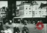 Standbild Vichy Frankreich Paris Frankreich, 1940, aus Sekunde 9 historischem Filmmaterial Videoclip 65675021938
